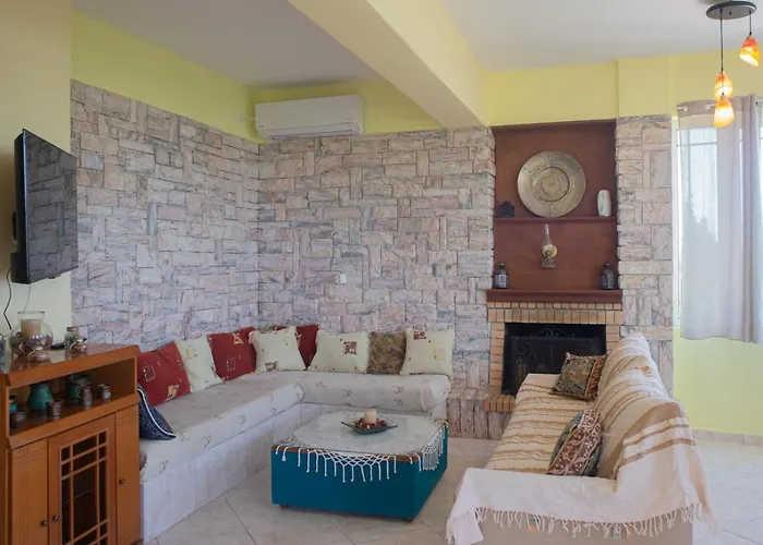 Sunrise Sanctuary Tatil Evi Mandoukata