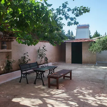 Sunrise Sanctuary Prázdninový dům Mandoukata