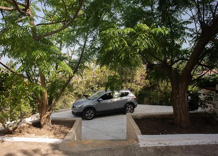 Sunrise Sanctuary * Mandoukata